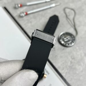 HUBLOT CLASSIC FUSION CERAMIC DEMI FAKE CAO CẤP HBF 42MM