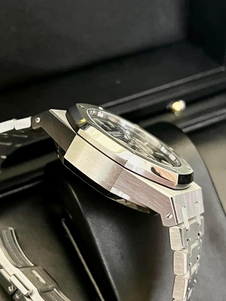 Audemars Piguet Royal Oak 26331ST Chronograph Rep (3) Audemars Piguet Royal Oak 26331ST Chronograph Rep (1)