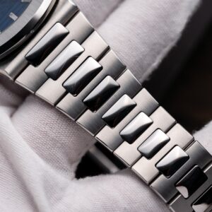 Đồng Hồ Patek Philippe Nautilus 5711 Mặt Xanh Dương Replica 11 3K 40mm (1)