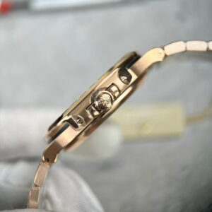 Đồng Hồ Patek Philippe Nautilus 5723 Đá Ruby Đỏ Replica 11 40mm (3)