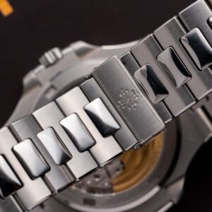 Đồng Hồ Patek Philippe Nautilus Replica (1)