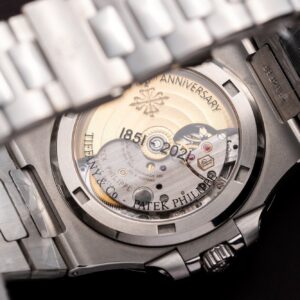 Đồng Hồ Patek Philippe Nautilus Replica (4)