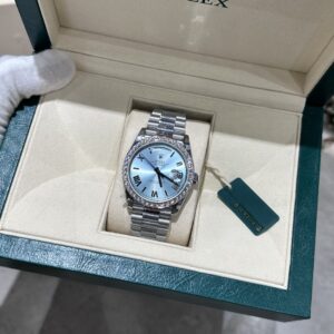 Đồng Hồ Rolex Day-Date 228236 Độ Moissanite Mặt Xanh Băng 168gram GM V3 40mm (7)