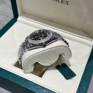 Đồng Hồ Rolex Day-Date 228236 Kim Cương Moissanite Mặt Đen 168gram GM V3 40mm (6)