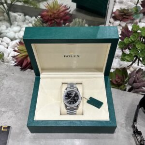 Đồng Hồ Rolex Day-Date 228236 Kim Cương Moissanite Mặt Đen 168gram GM V3 40mm (6)