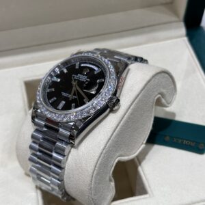 Đồng Hồ Rolex Day-Date 228236 Kim Cương Moissanite Mặt Đen 168gram GM V3 40mm (6)