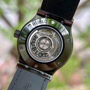 Hublot Classic Fusion Ceramic Carbon Replica Cao Cấp JJZ 42mm) (4)