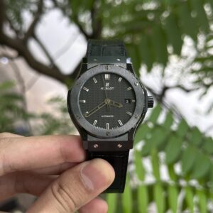 Hublot Classic Fusion Ceramic Carbon Replica Cao Cấp JJZ 42mm) (4)