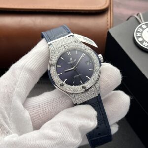 Hublot Classic Fusion Độ Kim Cương Moissanite Màu Xanh Than 38mm (1)