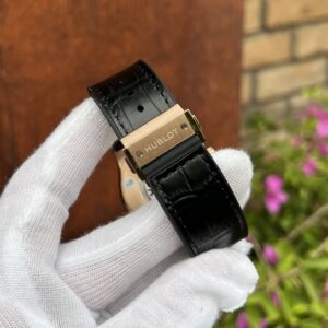 Hublot Classic Fusion King Gold Đính Full Đá Fake 11 Thụy Sỹ 42mm (1)