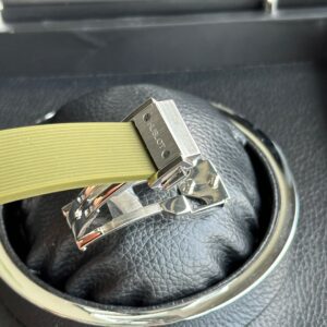 Hublot Classic Fusion Nữ Màu Xanh Lá Cây Đính Đá 33mm (1)