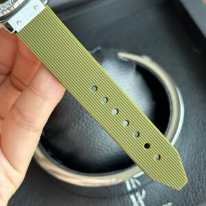 Hublot Classic Fusion Nữ Màu Xanh Lá Cây Đính Đá 33mm (2)