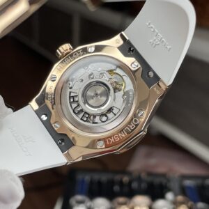 Hublot Classic Fusion Orlinski King Gold Rep 11 Màu Trắng APS 40mm (1)