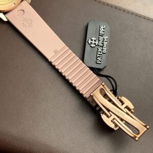 Patek Philippe Aquanaut 5072R Mặt Khảm Trai 35 (1)