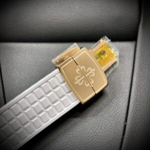 Patek Philippe Aquanaut 5072R Màu Trắng Mặt Khảm Trai Replica PPF (7)