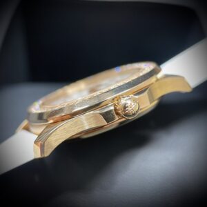 Patek Philippe Aquanaut 5072R Màu Trắng Mặt Khảm Trai Replica PPF (7)