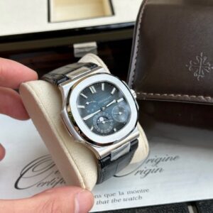 Patek Philippe Nautilus 5712 Dây Da Mặt Xanh Đen GR Factory 40mm (1)
