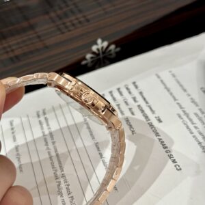 Patek Philippe Nautilus 5712 Vàng Hồng Mặt Đen GRF 40mm (1)