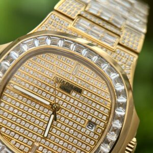 Patek Philippe Nautilus 5719 Replica 11 Đính Full Đá 3K 40mm (1)
