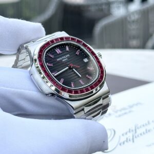 Patek Philippe Nautilus 5723 Replica 11 Độ Đá Ruby Đỏ 40mm (1)