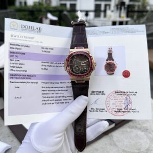 Patek Philippe Nautilus 5724 Bọc Vàng Độ Đá Ruby Tổng Hợp Replica 40mm (9)