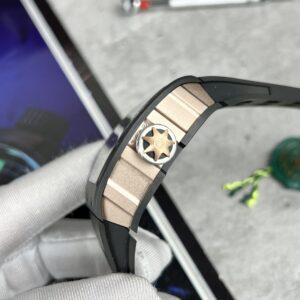 Richard Mille RM47 Replica Cao Cấp Màu Đen Dây Cao Su 42.7mm