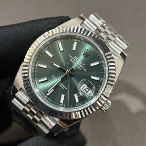 Rolex DateJust 126334 Green Dial Replica 11 Nhà Máy Clean 41mm (1)