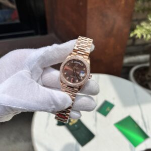 Rolex Day-Date Fake 11 Mặt Chocolate Đính Đá EW Factory 36mm (1)