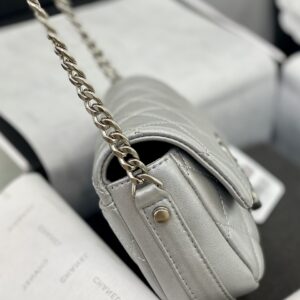 Túi Chanel Logo Scarf Đeo Chéo Siêu Cấp 14,5x11x3,3cm (1)