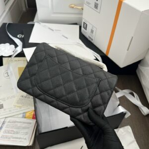 Túi Chanel Medium Classic Khóa Mạ Vàng Siêu Cấp Màu Đen 20cm (2)