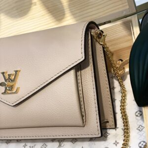 Túi Louis Vuitton Nữ Đeo Chéo Siêu Cấp 19cm (2)