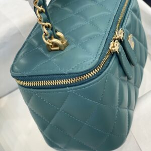 Túi Xách Chanel Vanity Siêu Cấp Màu Xanh Mạ Vàng (1)