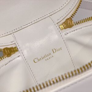 Túi Xách Dior Vanity Signature Siêu Cấp Màu Trắng (1)