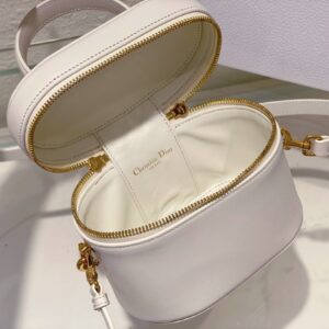 Túi Xách Dior Vanity Signature Siêu Cấp Màu Trắng (1)
