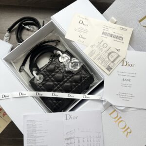 Túi Xách Lady Dior Mini Bag Siêu Cấp Màu Đen 17cm (1)