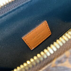 Túi Xách Louis Vuitton Loop Họa Tiết Monogram Siêu Cấp 38x30x10cm (2)