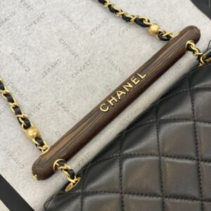 Túi Xách Nữ Chanel Hàng Hiệu Siêu Cấp Tay Cầm Gỗ 12,5x21x6cm (2)