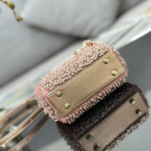 Túi Xách Nữ Hàng Hiệu Dior Siêu Cấp Màu Hồng Đính Hạt 12cm (1)