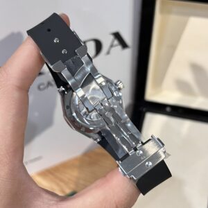 Hublot Classic Fusion Full Diamonds Màu Đen HBF