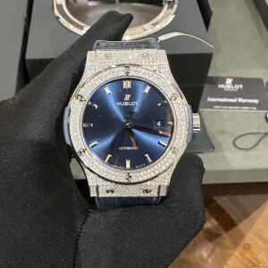 Hublot Classic Fusion Độ Kim Cương Moissanite Màu Xanh Dương 42mm