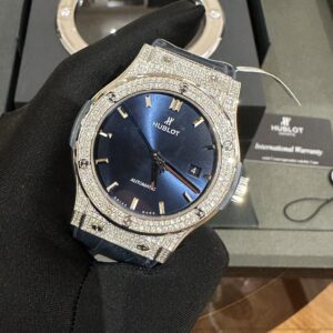 Hublot Classic Fusion Độ Kim Cương Moissanite Màu Xanh Dương 42mm