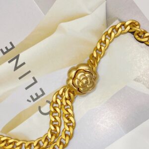 Túi Xách Nữ Hàng hiệu Chanel Charm Siêu Cấp Hoa Trà White 20cm