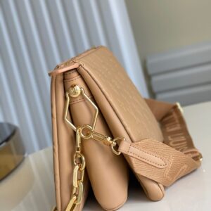Túi Xách Nữ Hàng Hiệu Louis Vuitton LV Coussin Siêu Cấp Màu Nâu 26cm