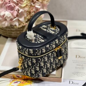 Túi Xách Nữ Hàng Hiệu Dior Travel Họa Tiết Khóa Vàng 20x12x14cm