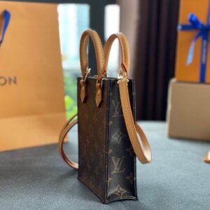 Túi Xách Nữ Hàng Hiệu Louis Vuitton LV Petit Sacplat Họa Tiết Chuyền Thống 17x14cm
