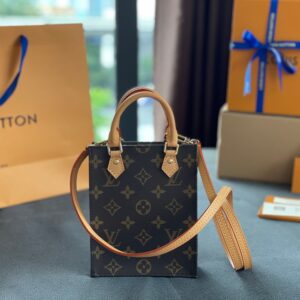 Túi Xách Nữ Hàng Hiệu Louis Vuitton LV Petit Sacplat Họa Tiết Chuyền Thống 17x14cm