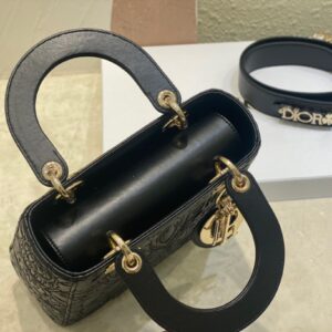 Túi Xách Nữ Hàng Hiệu Dior Lady Họa Tiết Hoa Văn Bắt Mắt 20cm