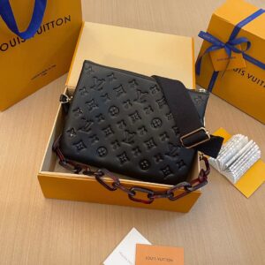 Túi Xách Nữ Hàng Hiệu Louis Vuitton LV Coussin Màu Đen 26cm