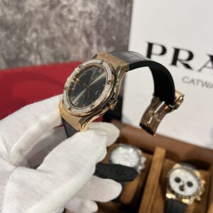 Đồng Hồ Hublot Classic Fusion King Gold Gray Dial Độ Moissanite 42mm (3)