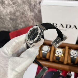 Đồng Hồ Hublot Classic Fusion Titanium Gray Dial Độ Moissanite 42mm (2)